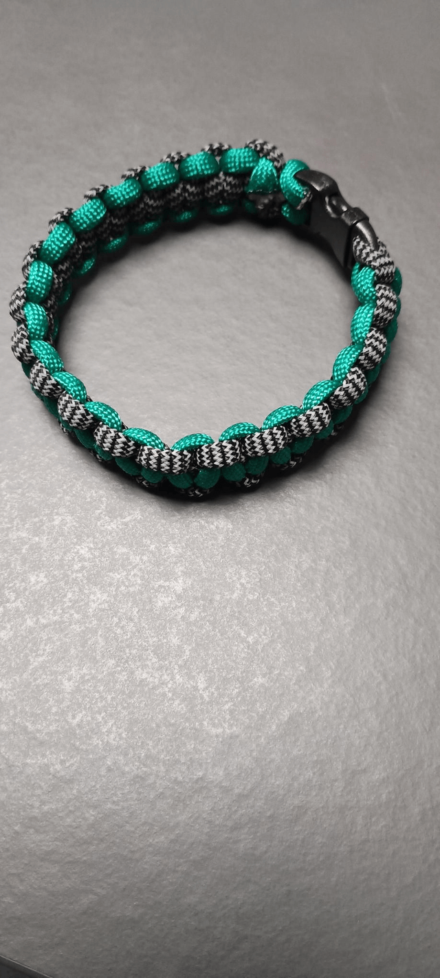 Bracelet en paracorde tressée 4mm